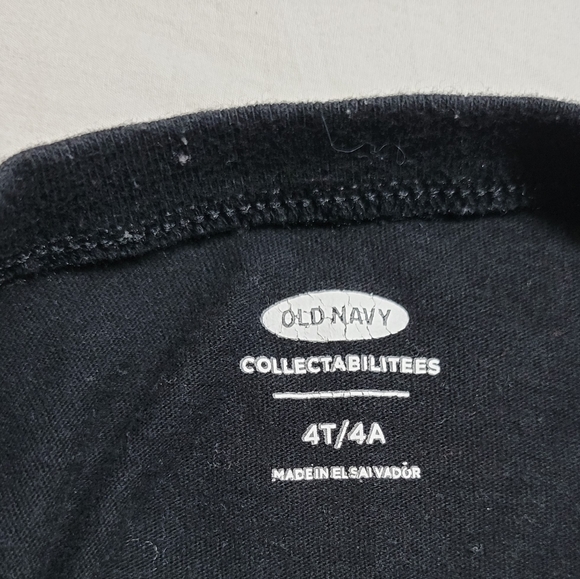 Old Navy Boys long sleeves (2) T-shirts  Size 4T - Picture 5 of 6